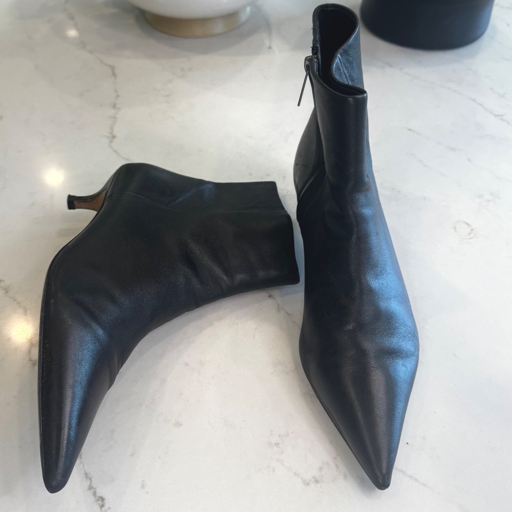 Veronica Beard Women 10 M Black Leather Pointed Toe Kitten Heel Ankle Boots